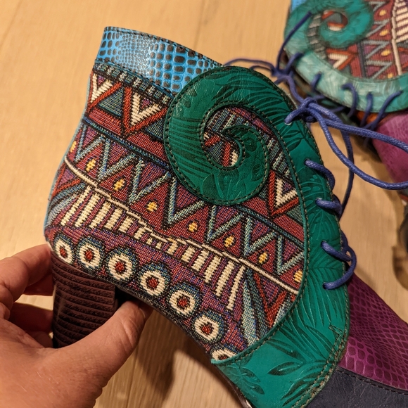 Colorful Patterned Ankle Boots - Picture 9 of 11